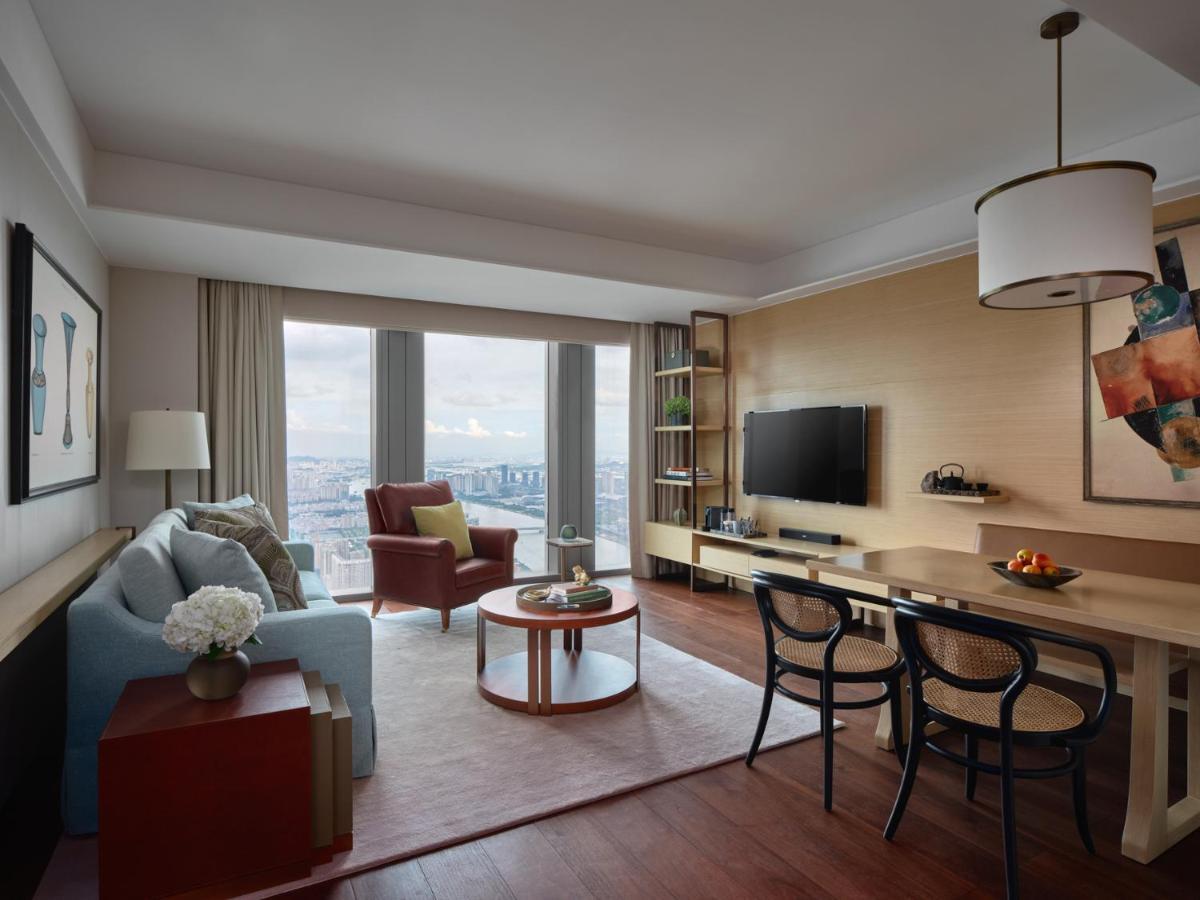 Rosewood Guangzhou, Enjoy Free Shuttle Bus Service Between The Hotel And The Canton Fair Complex During The Canton Fair Eksteriør bilde